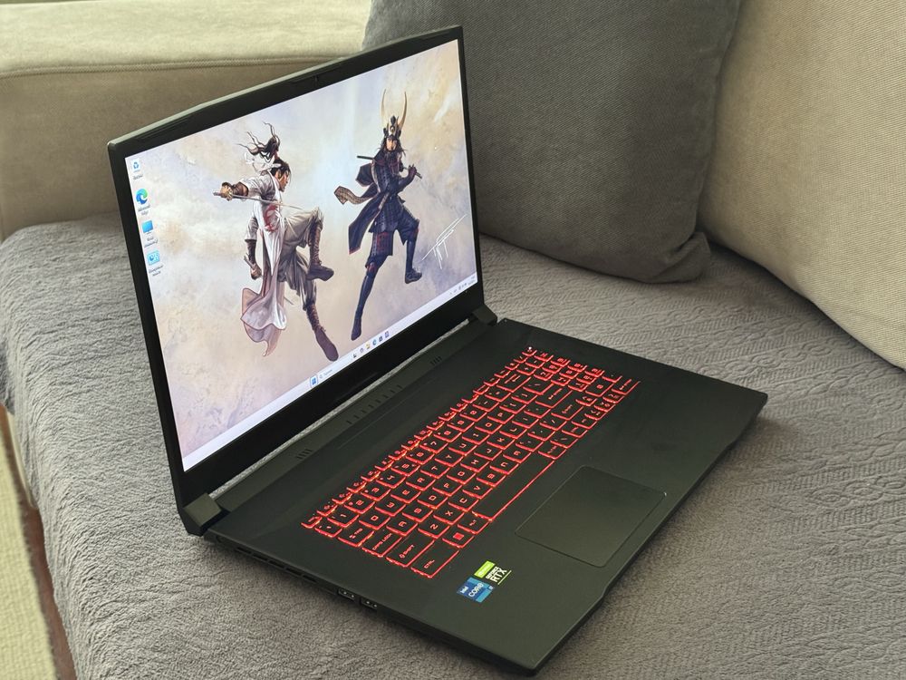 17.3’FHD IPS 144Hz/i7-11800H/RTX 3050TI/Msi Katana/16GB DDR4/512GB SSD