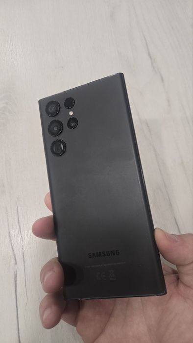 Samsung  Galaxy s 22 ultra