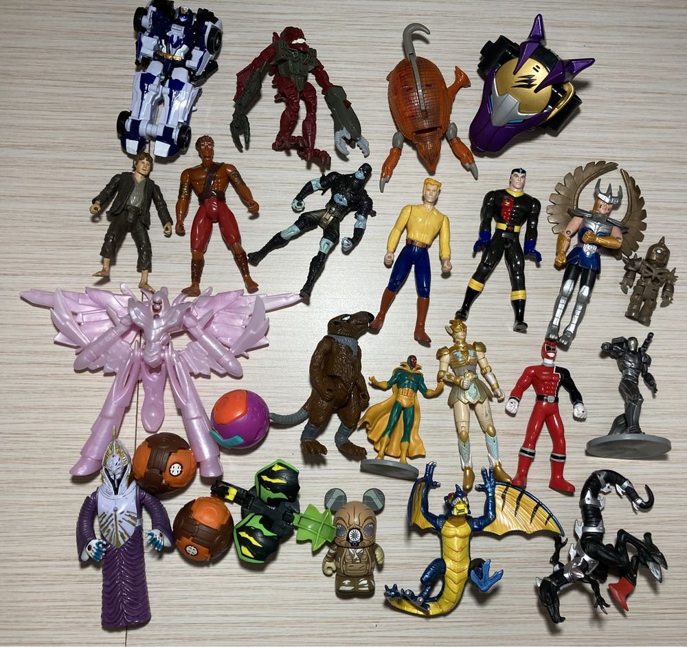 Figurine Hulk,Dragon ball,Batman,Kenner’90,