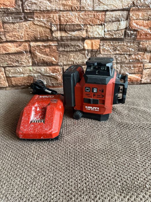 Nivela HILTI PM30