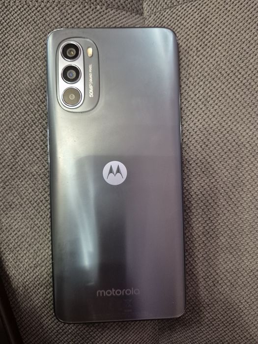 Motorola g62 5g - използван