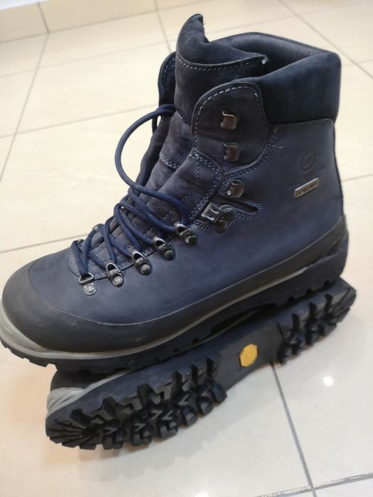 Bocanci drumeție, trekking Scarpa 45 Goretex