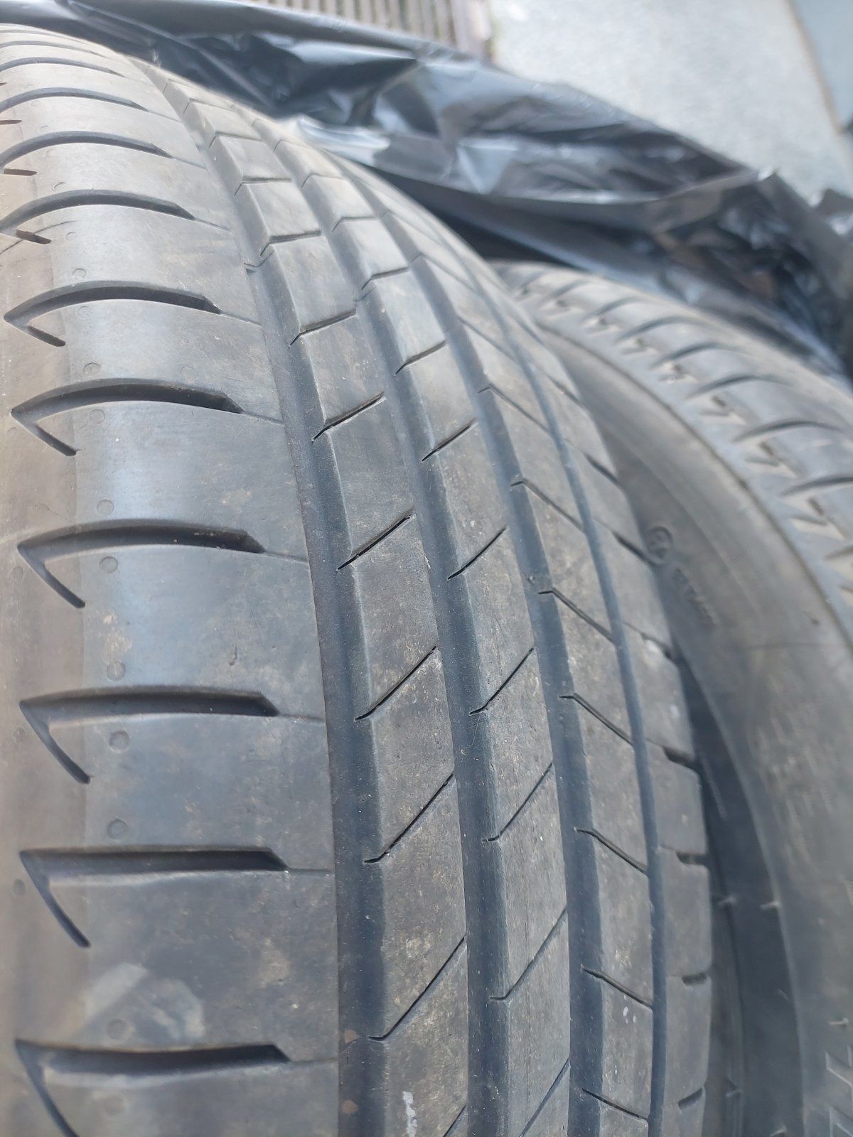 4бр летни гуми Bridgestone Turanza 185 65 15 дот3521 като нови!