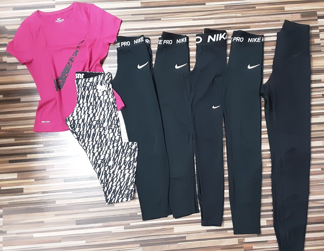 (ХС) NIKE PRO оригинални дълги клинове(35лв) тениска (25лв)
