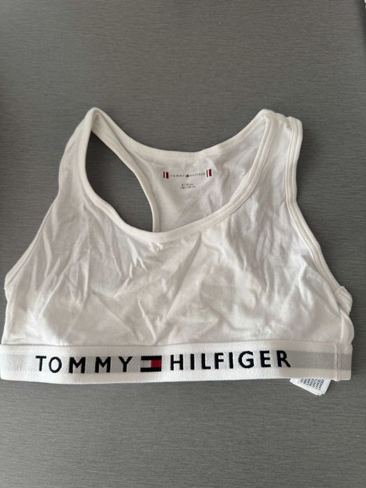 Спортни бюстиета за момичета 8-10г. Tommy Hilfiger