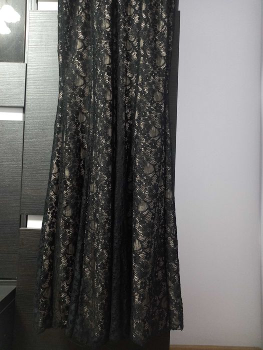 Rochie lunga evenimente