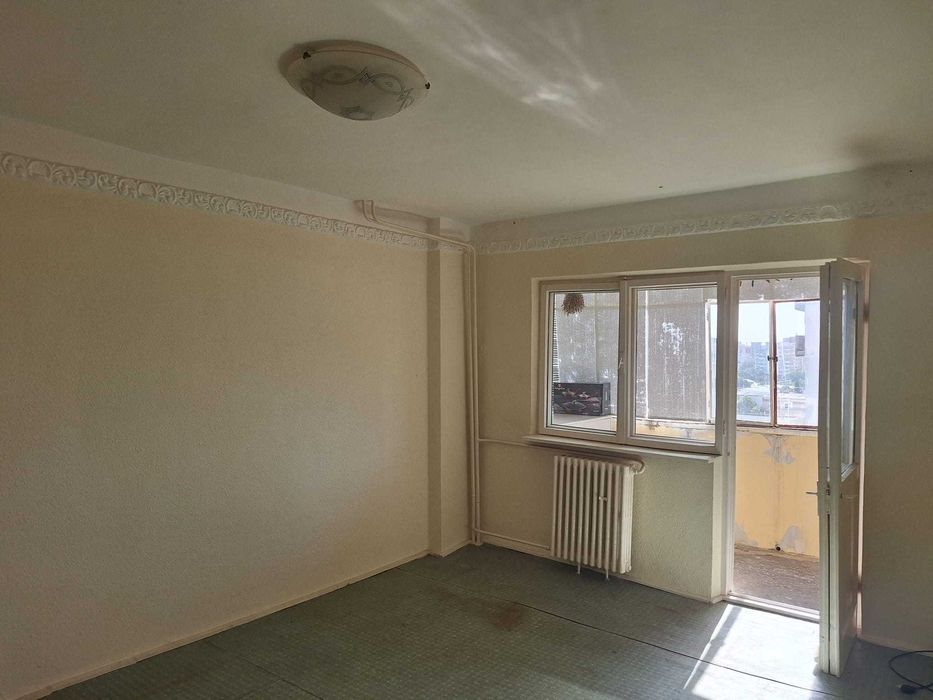 Proprietar apartament 2 camere decomandat Bd. Unirii Sud, etaj 9/10