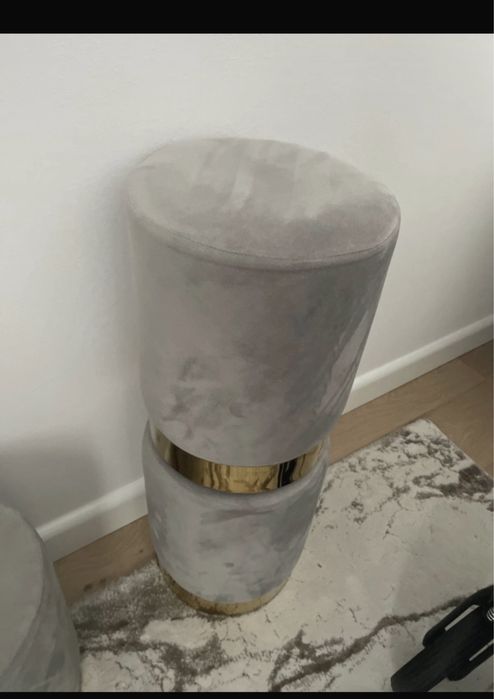 Tabureti in stare foartebuna