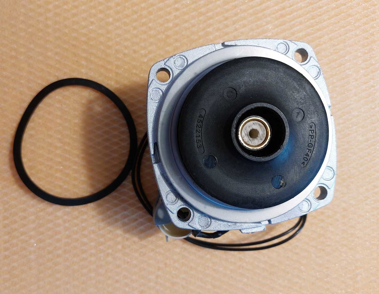 Pompa apa Vilo pentru ARISTON 450-350 lei