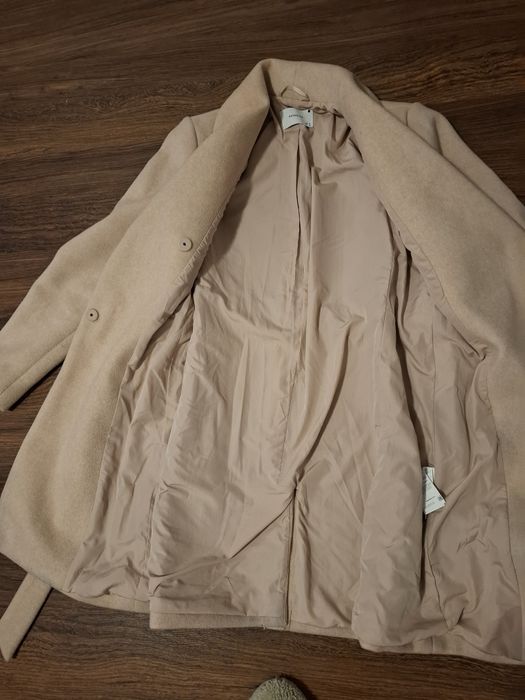 Светло бежово палтенце Reserved р-р 34 - XS-S
