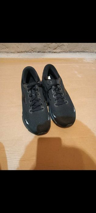 Adidași brooks ghost