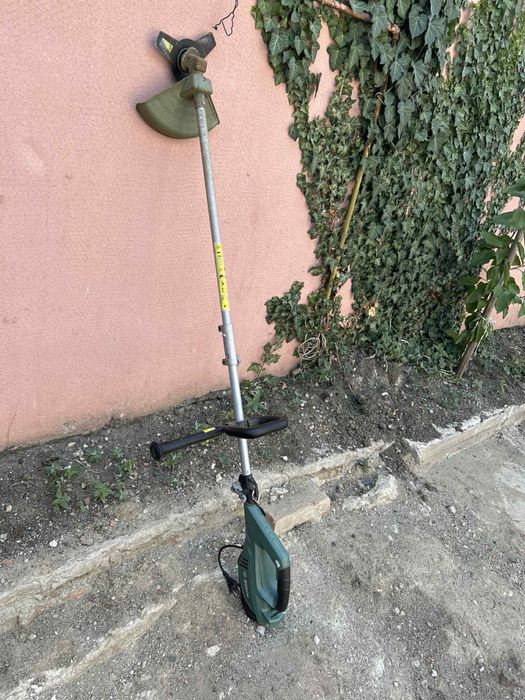 Trimer de tuns iarba electric