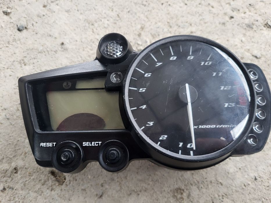 Приборная панель yamaha r1