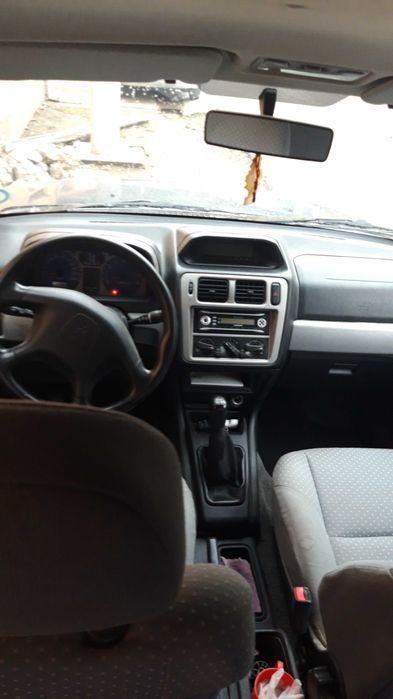 Mitsubishi Pajero Pinin an 2004 motor 1.8 gdi , 4x4 permanent   .