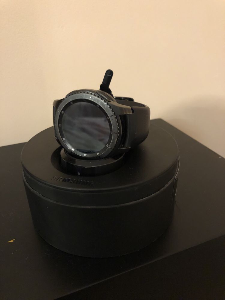 Часовник Smartwatch Samsung Gear S3 Frontier, Силиконова каишка,