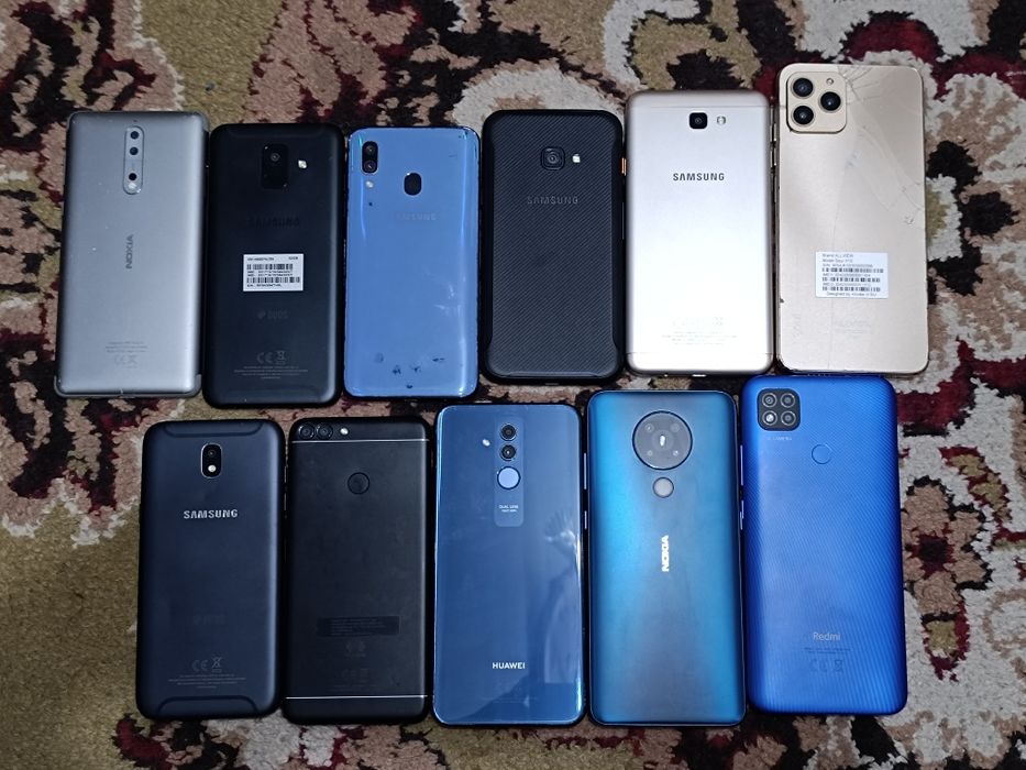 Vând Telefoane Diferite Marci