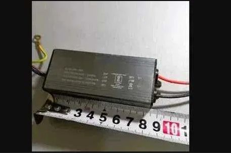 . драйвер, блок питания на свето-диод 1500мА и другие