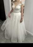Vand rochie mireasa