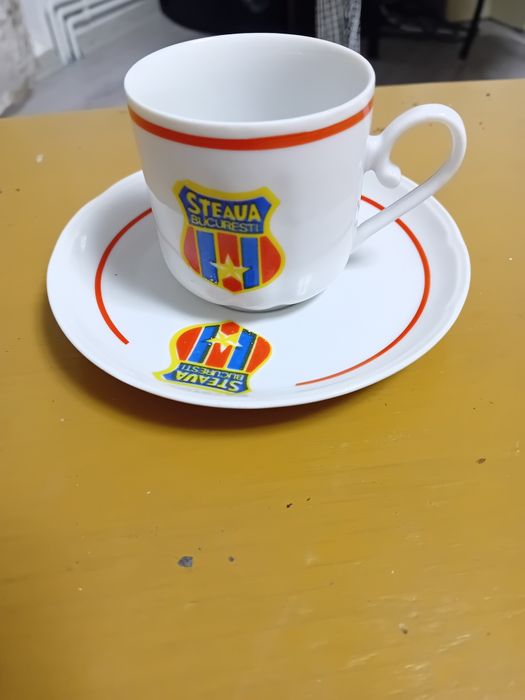 Cesti cafea cu sigla Steaua