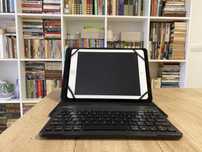Универсални  IPad/tablet клавиатура (магнетична, блутуут) и кавър