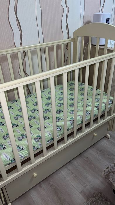 Продам детскую кровать