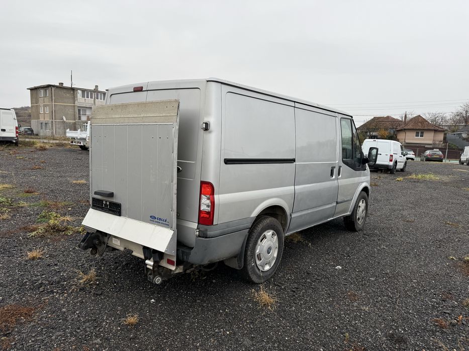 Ford transit cu lift