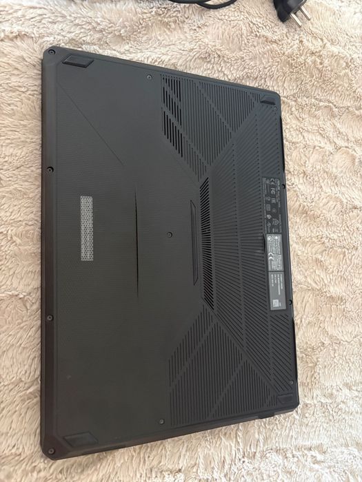 Vand laptop gaming ASUS