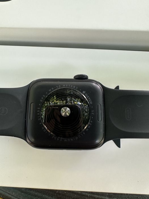 Apple Watch SE (2nd Gen) – 40mm, GPS, Aluminiu Midnight