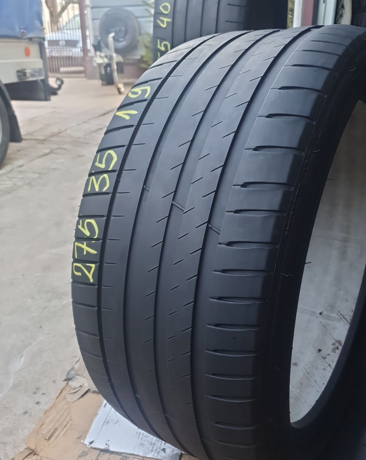 1 Anvelopa Vară Michelin 275 35 R19  impecabilă DOT 4419