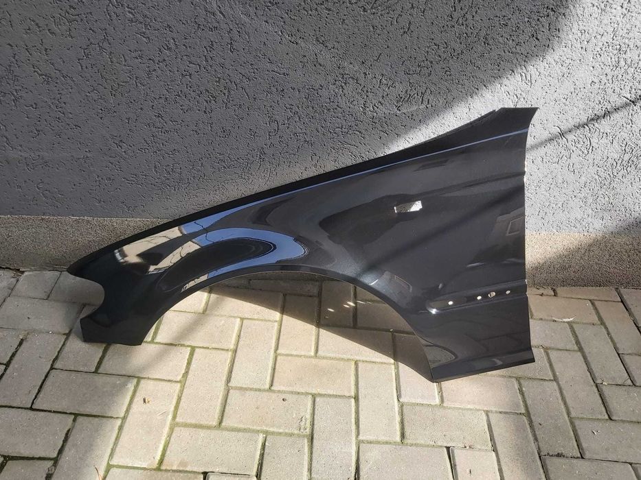 Aripa Fata Stanga BMW E46 FSL 2002-2005 Vopsita Negru