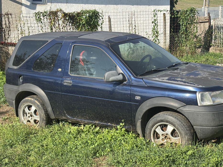 Vand freelander pentru piese