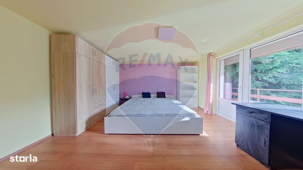 Casa individuala, 3 dormitoare, curte, langa UMF