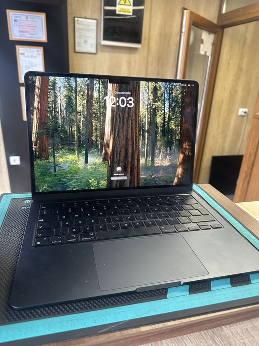 Macbook Air 13 M3 2024 16Gb RAM