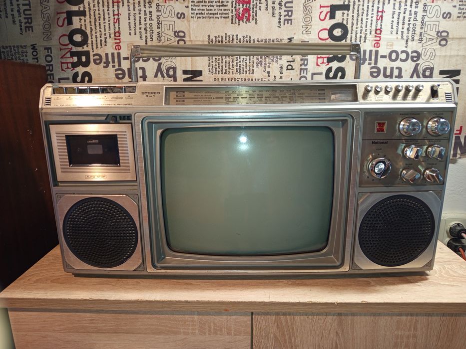 Касетофон "National"TR-1400E