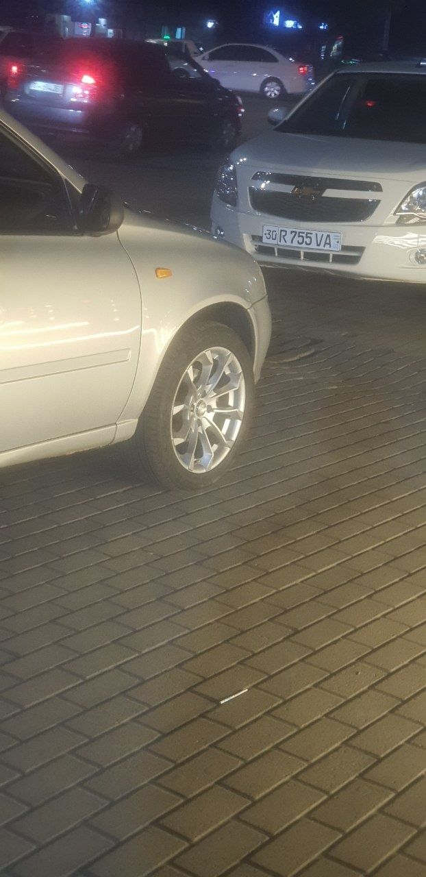 Pauk diska R16 arzon srochni sotiladi