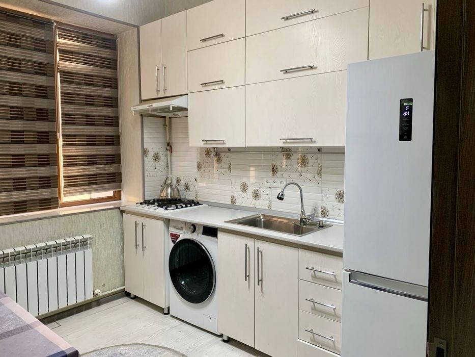 1 комнатная квартира, на 1 этаже. Вокзал