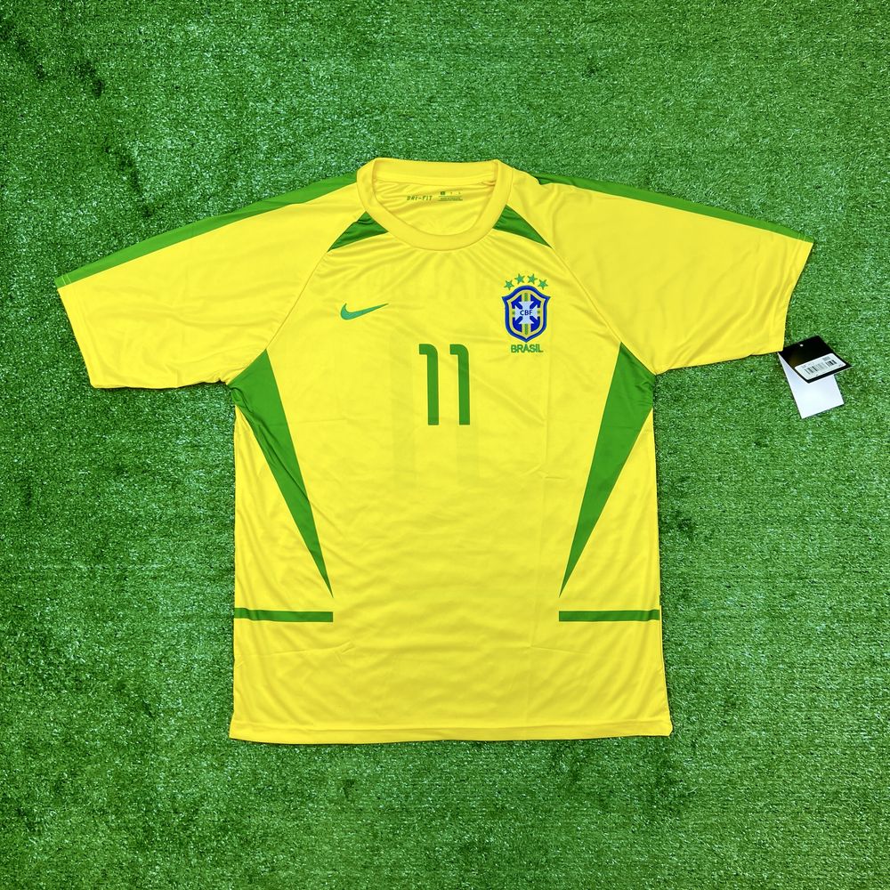 Ретро тениска на Бразилия/Роналдиньо/Brazil/Ronaldinho/01/02