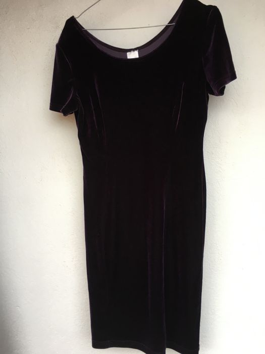 Празнични Рокли в М размер