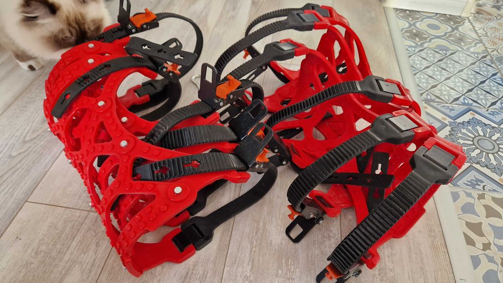 Пластмасови вериги за сняг – комплект 6 бр. (чисто нови)