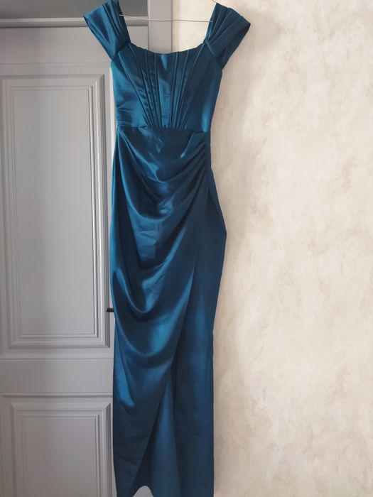 продам платье на выпускной