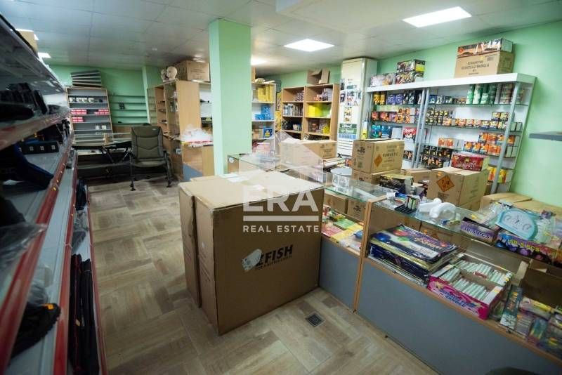 Продава се Магазин в Силистра, Център - 179 кв.м за 1336 €/кв.м - Снимка #8