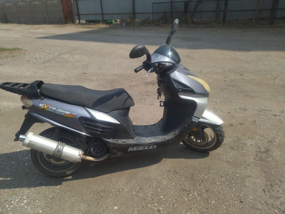 Продам скутер. 150 кубов
