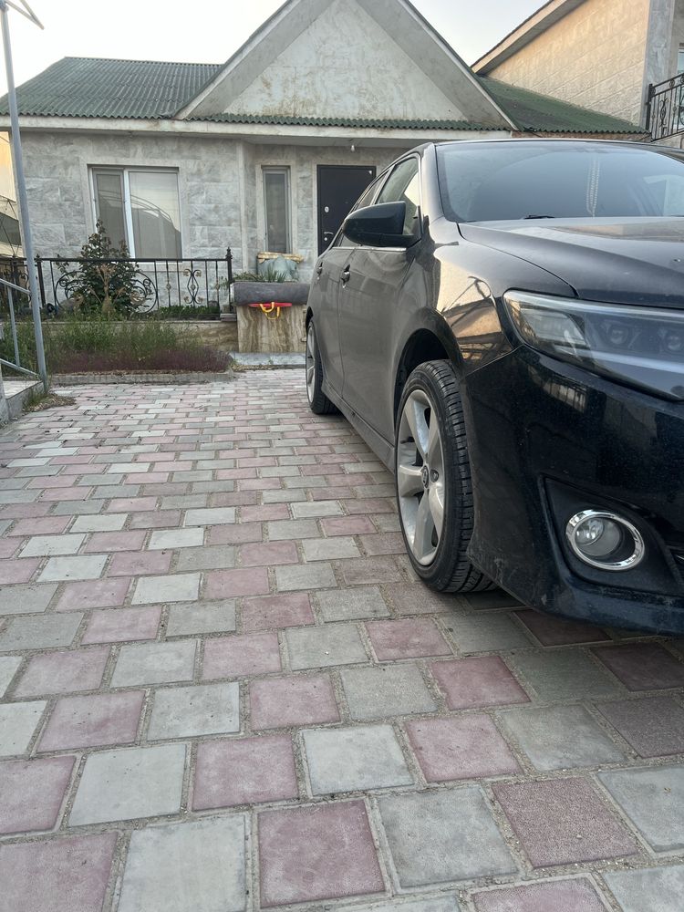 Диски camry R18.