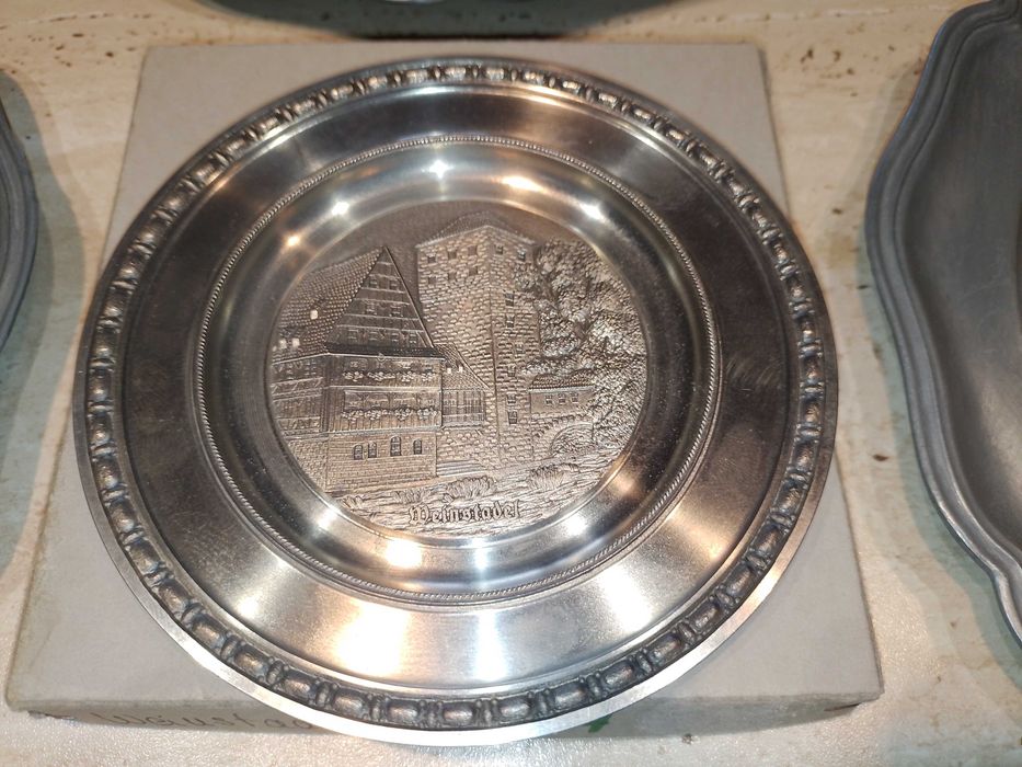 Farfurii din Zink, decorative, Germany - CADOU, COLECTIONARI