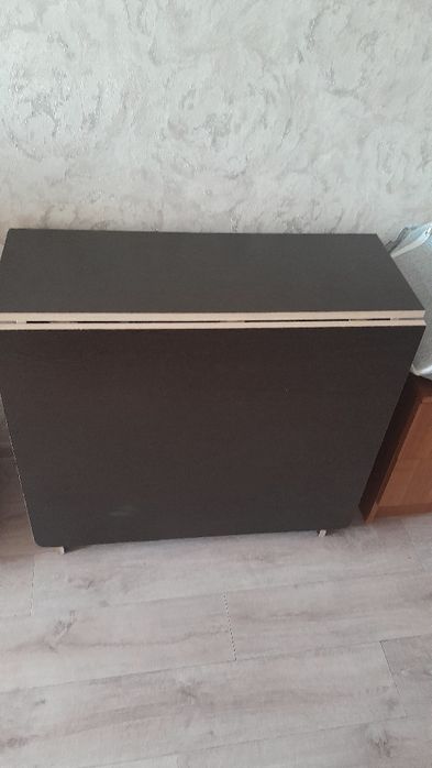 Продам стол раскладной