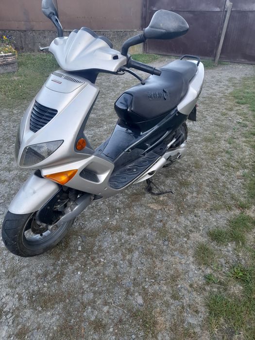 Scuter Peugeot speedfight 2