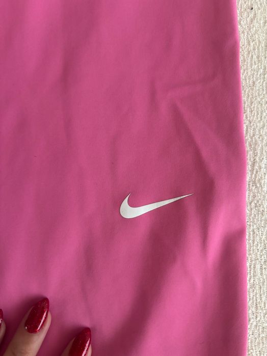 Клин на Nike !!!