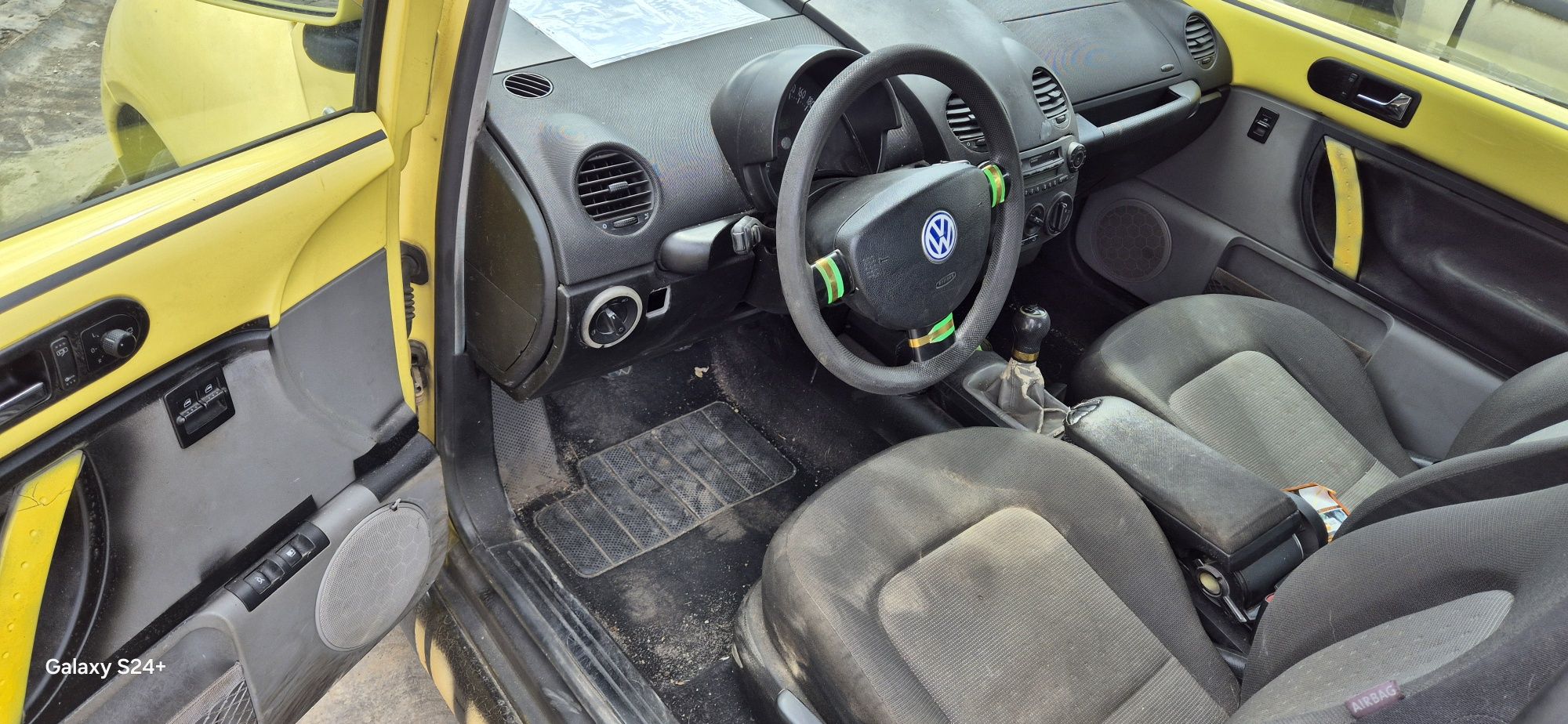 Dezmembram Volkswagen New Beetle 1.9TDI ALH