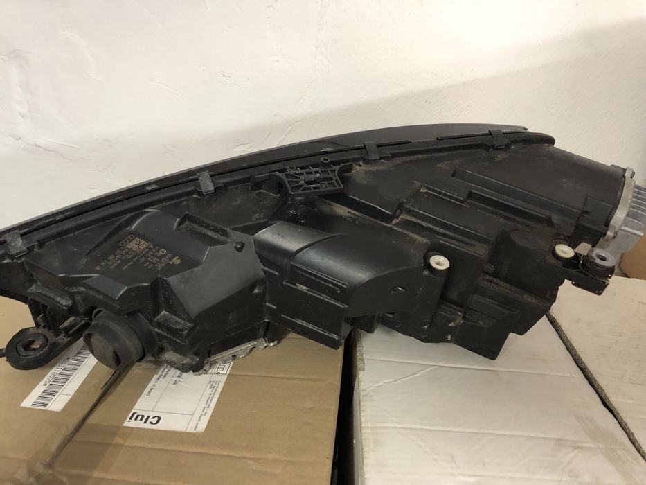 Far dreapta Full led Matrix pentru Audi A4 B9 - 8W0941036