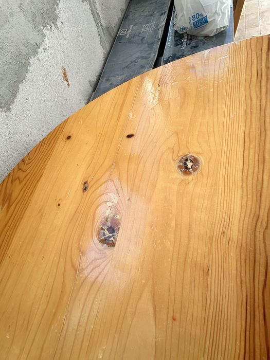 Огледало, дървена маса и закачалка от естествено дърво – гр. Пловдив